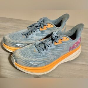 Hoka One One Clifton 9 Airy Blue Size 8.5 Women’s Running Athletic Shoe Active